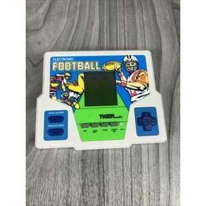 Vintage 1987 Tiger Electronics Handheld FOOTBALL  Video Game Tested & Works